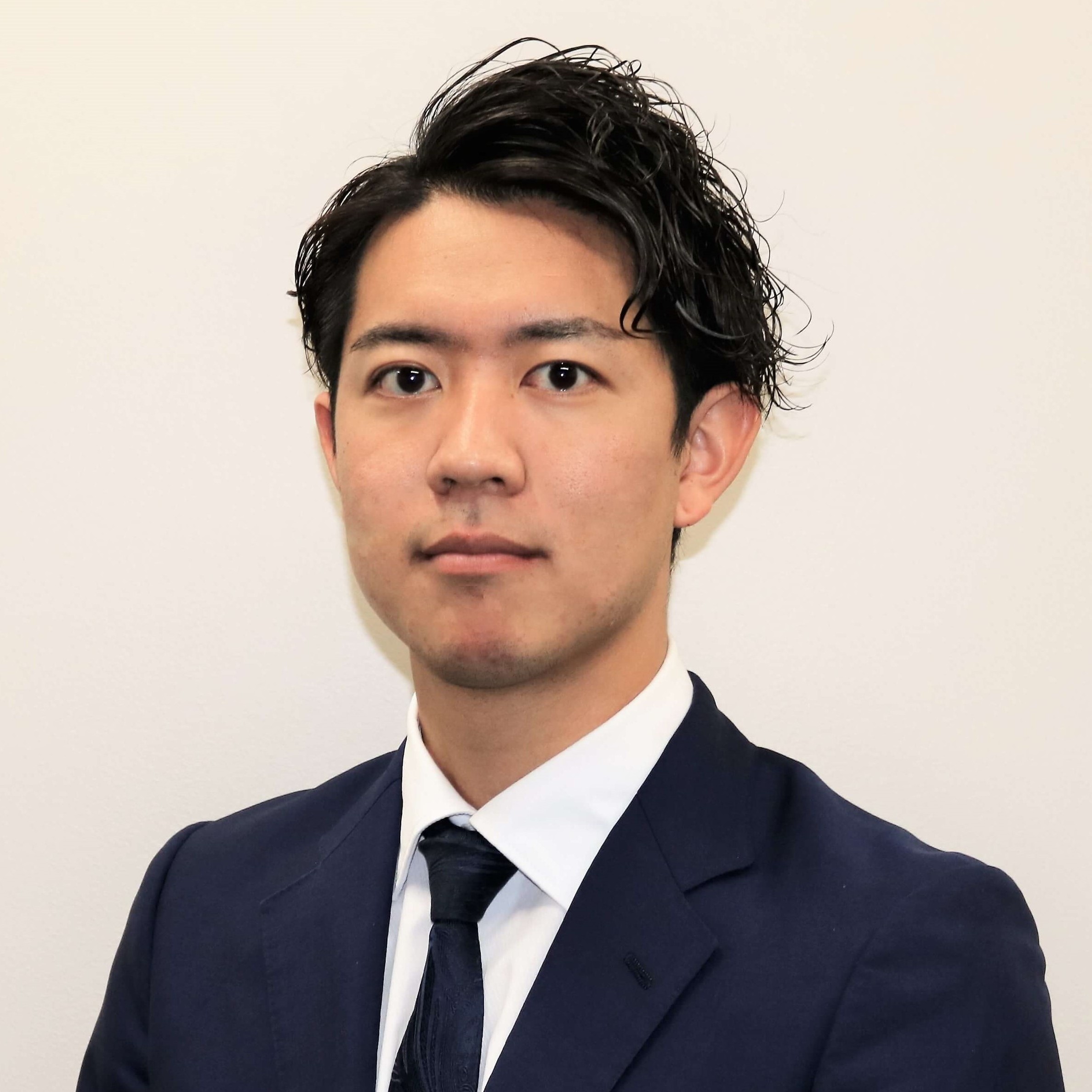 依田 彪吾